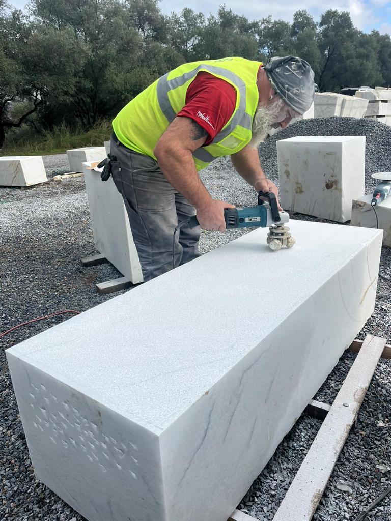 WhatsApp Image 2023-12-09 at 16.45.49 (1)